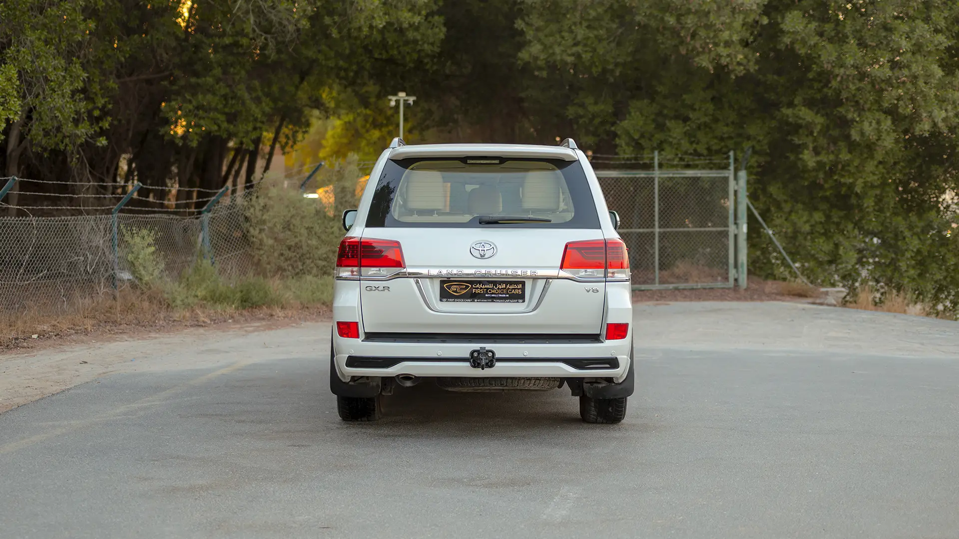 Used 2017 Toyota Land Cruiser GXR in White – Back/Rear View for Sale at First Choice Cars Dubai Sharjah