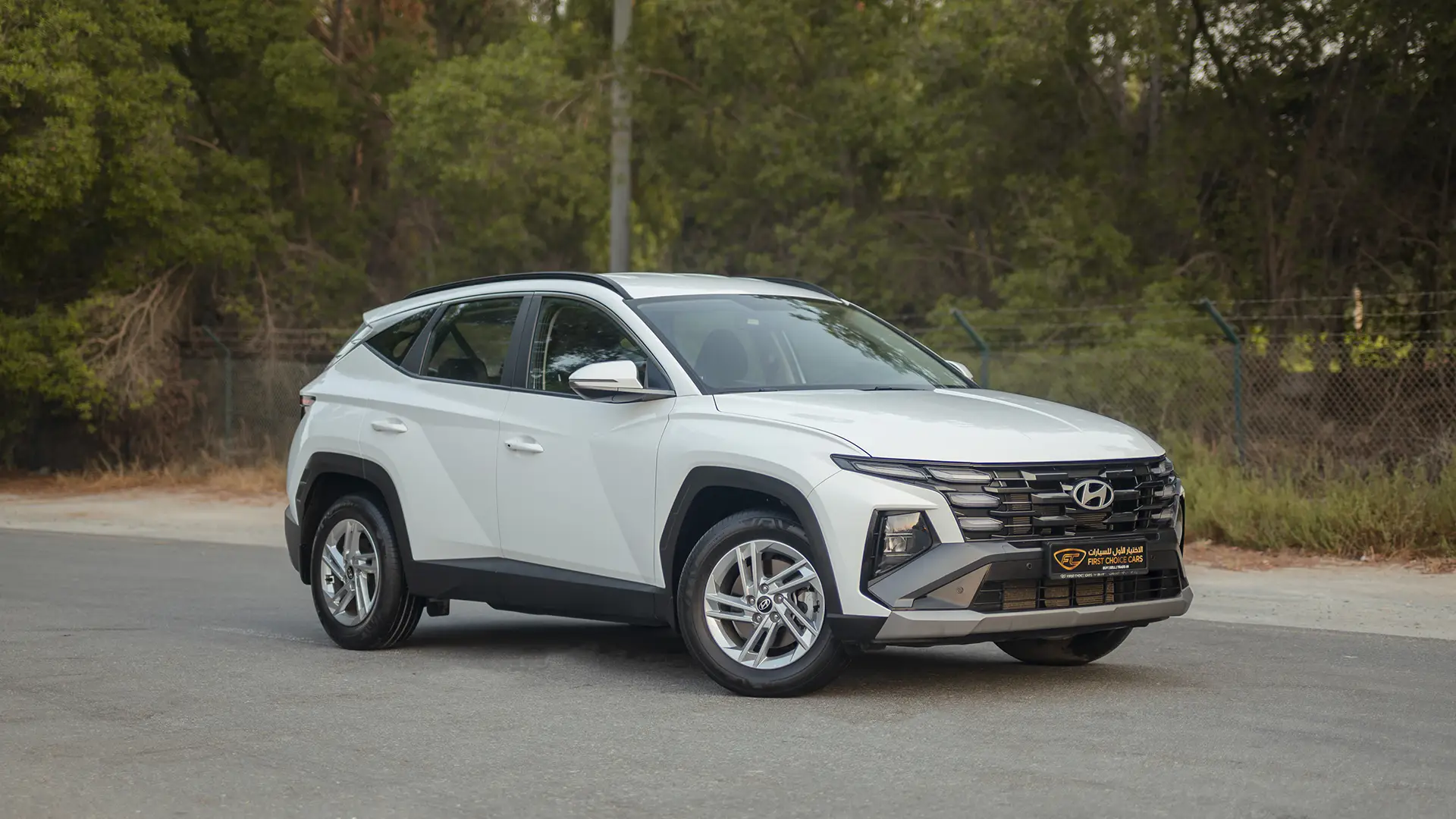 Used 2025 Hyundai Tucson Smart in White – Right Front Diagonal (45°) View for Sale at First Choice Cars Dubai Sharjah