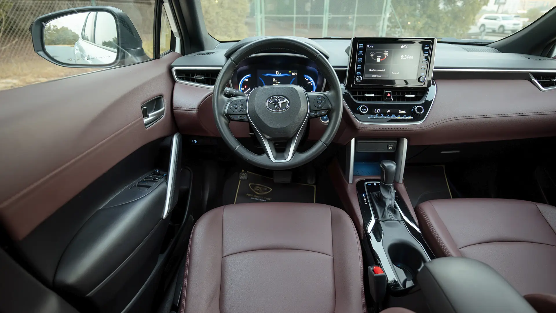 Used 2022 Toyota Corolla Cross GLi in White – Steering Wheel & Instrument Cluster for Sale at First Choice Cars Dubai Sharjah