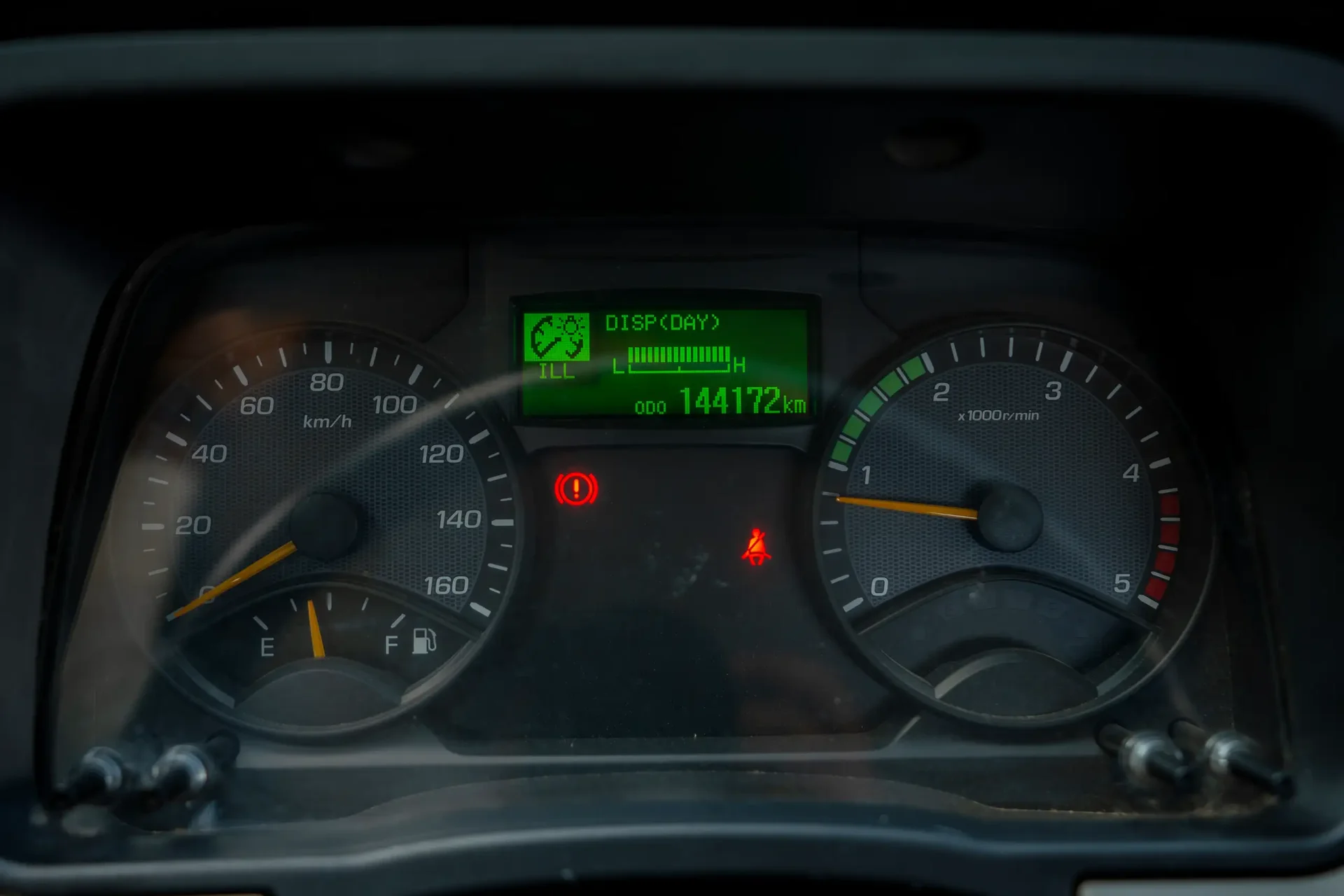 Used 2023 Mitsubishi Canter Cargo Body in White – Odometer / Mileage Reading View for Sale at First Choice Cars Dubai Sharjah