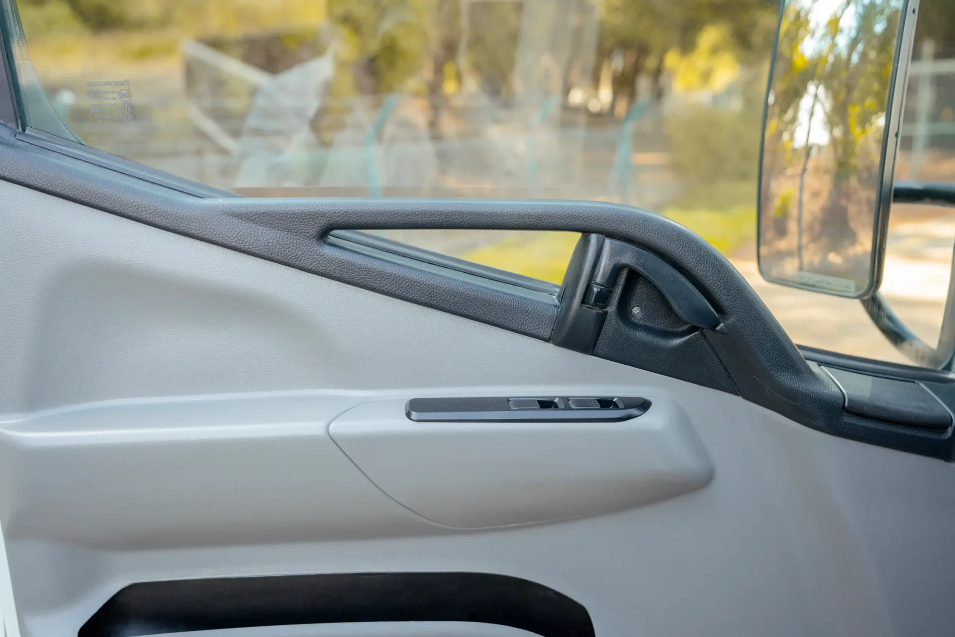 Used 2023 Mitsubishi Canter Cargo Body in White – Driver Door Panel Full View for Sale at First Choice Cars Dubai Sharjah