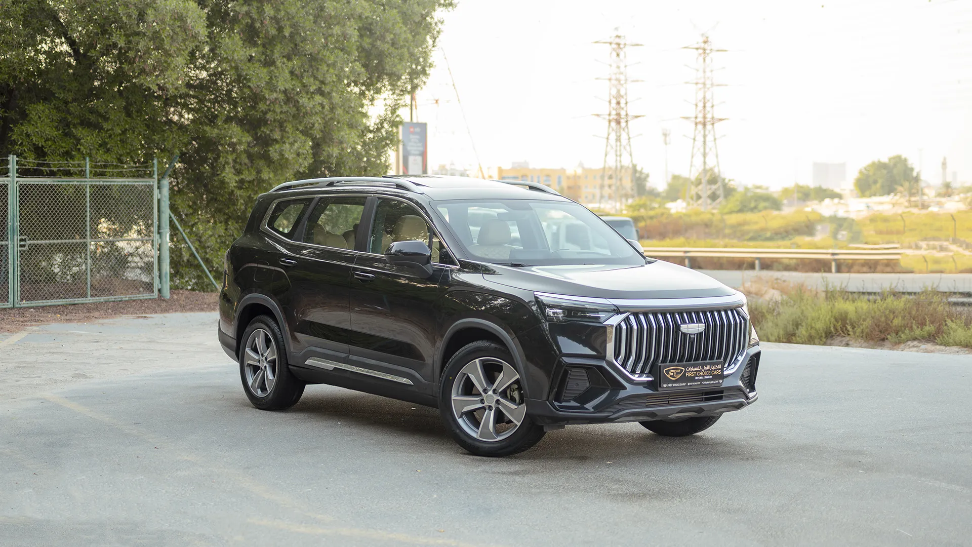 Used 2025 Geely Okavango GF in Black – Right Front Diagonal (45°) View
