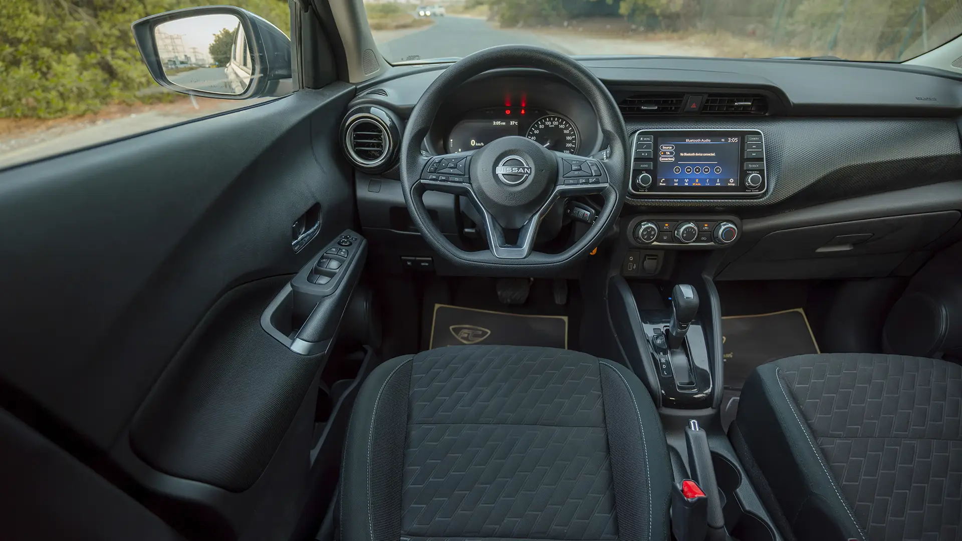 Used 2024 Nissan Kicks SV in Grey – Steering Wheel & Instrument Cluster