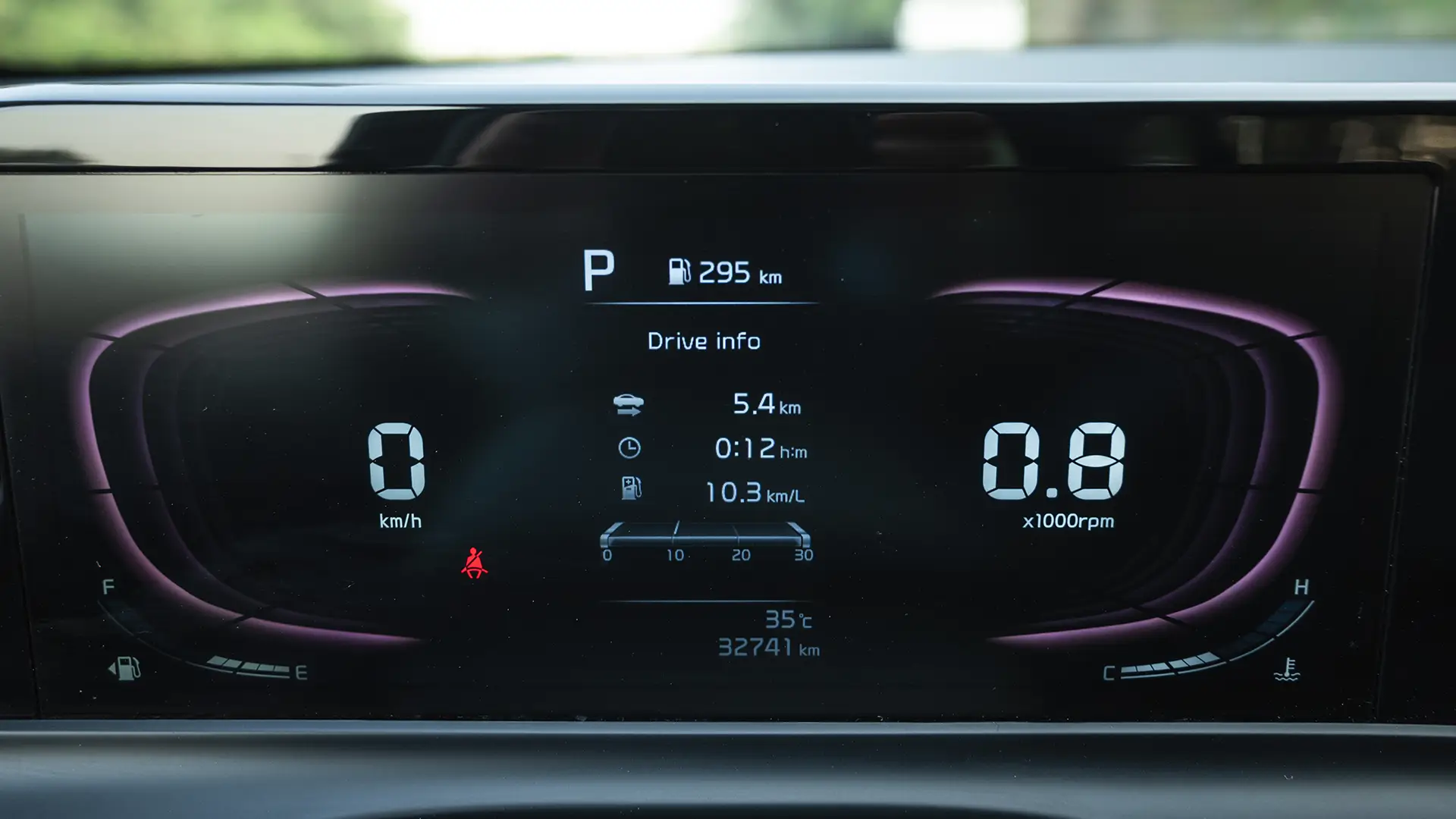 Used 2024 Kia Seltos LX in White – Odometer / Mileage Reading View