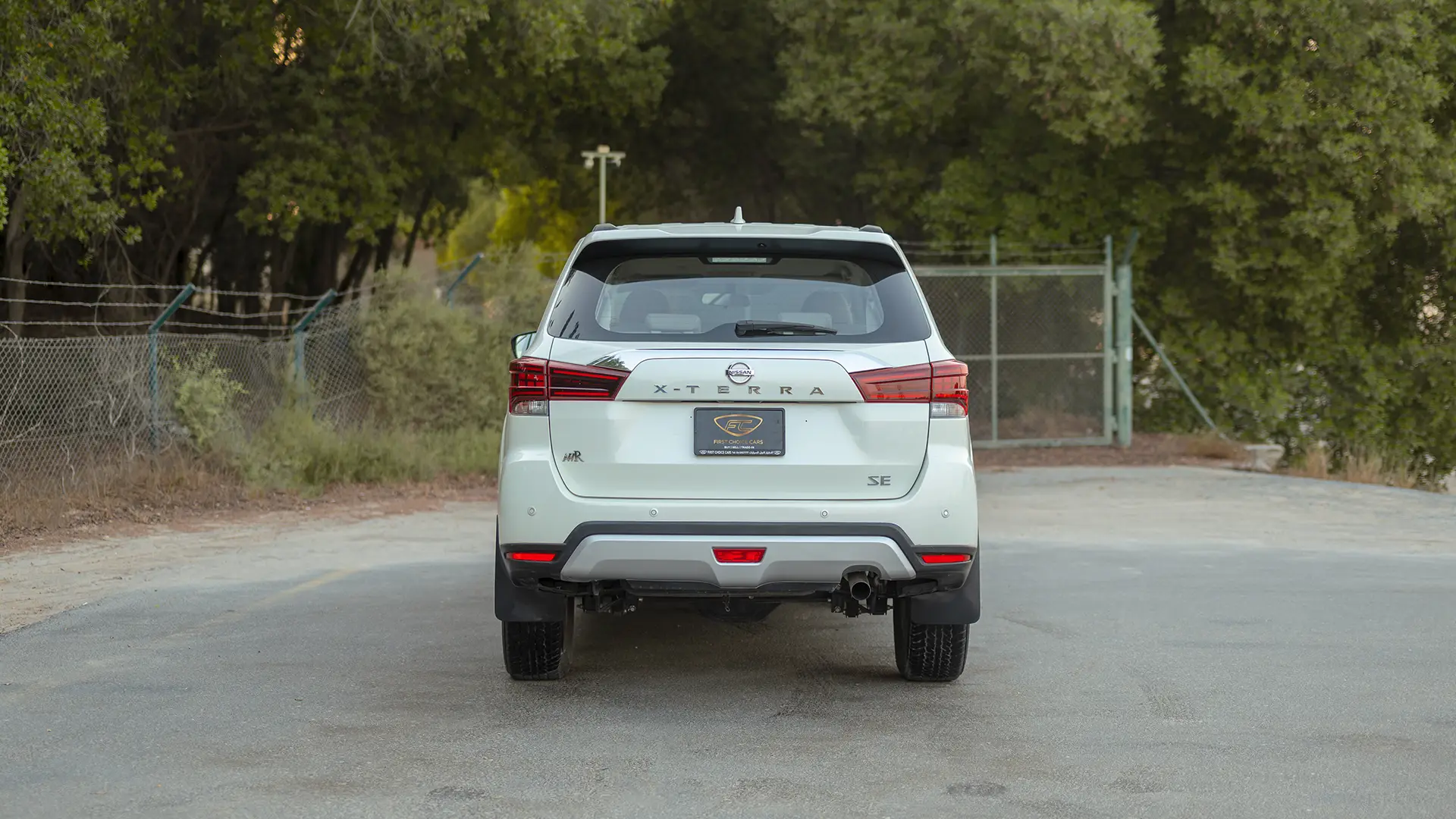 Used 2023 Nissan Xterra SE in White – Back/Rear View