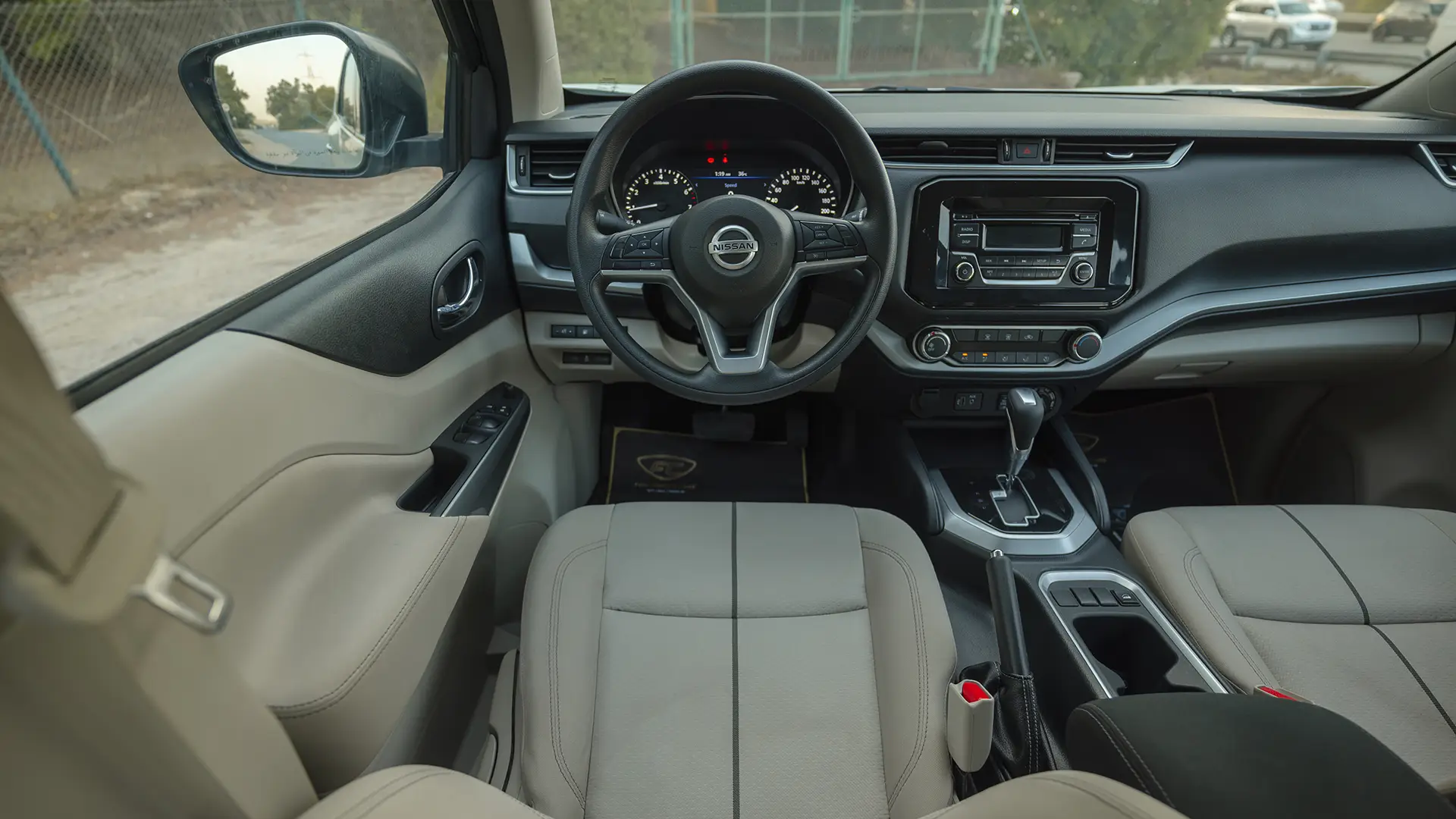 Used 2023 Nissan Xterra SE in White – Steering Wheel & Instrument Cluster