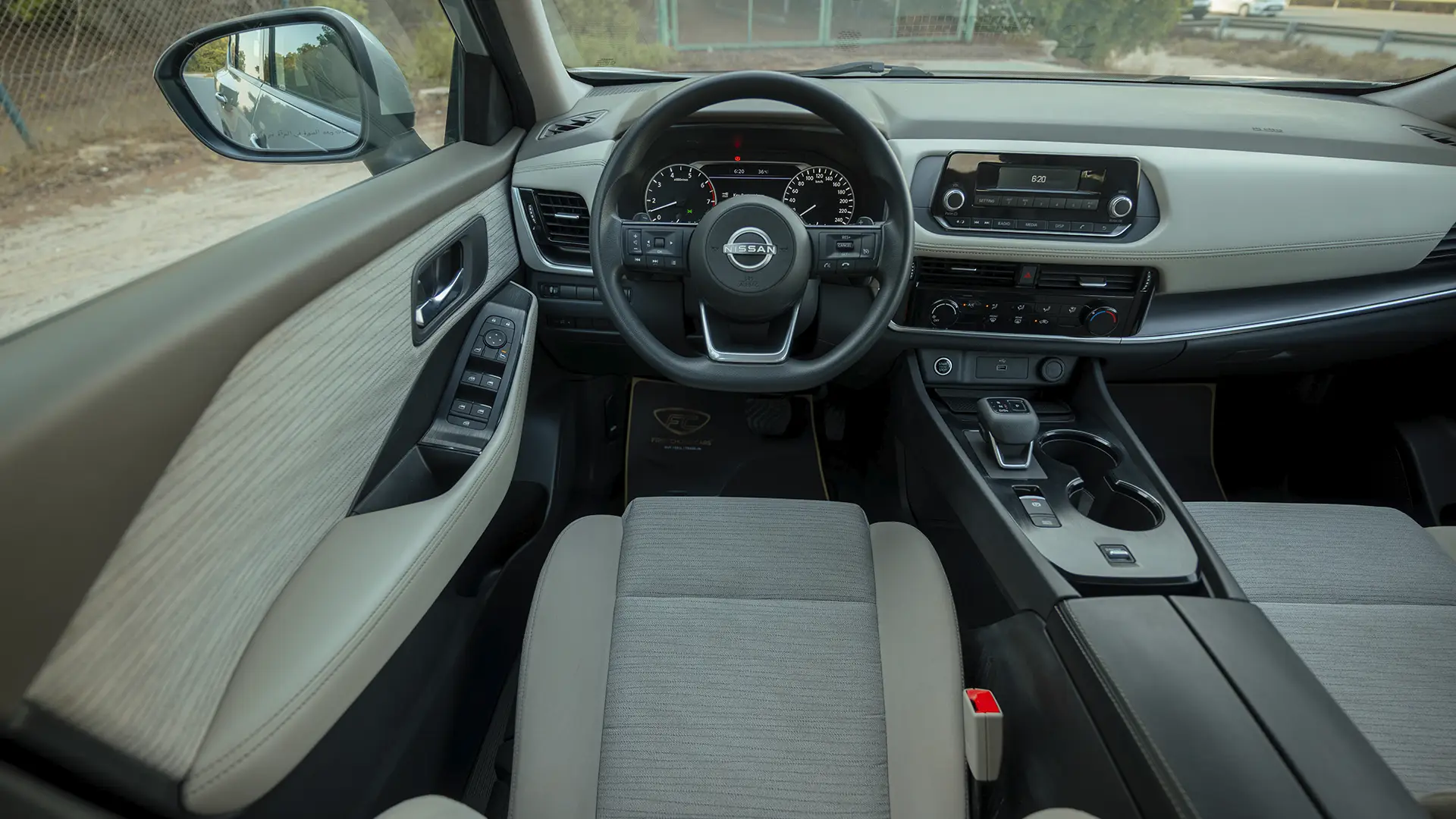 Used 2024 Nissan X-Trail S in Silver – Steering Wheel & Instrument Cluster
